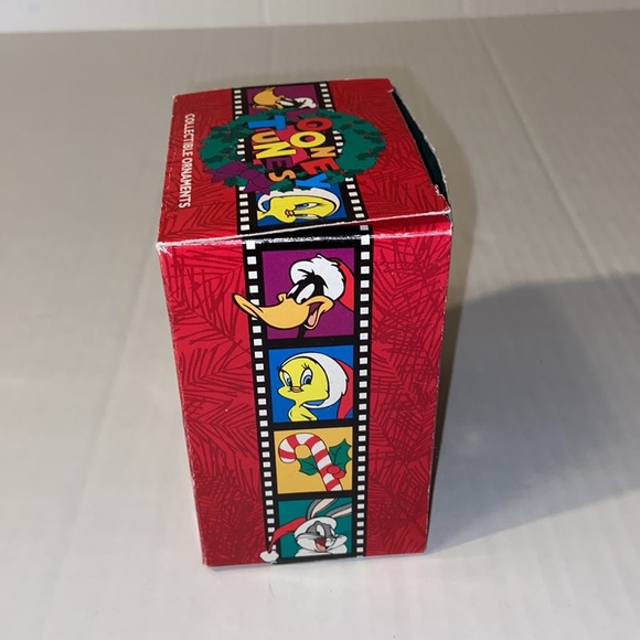 Vintage Looney Tunes Warner Bros. Matrix Daffy Duck Skiing Christmas Ornament - Picture 4 of 9